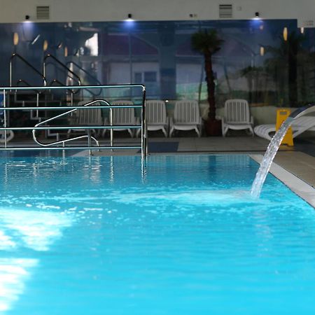 Hotel Kalchem Brzozie Bagian luar foto