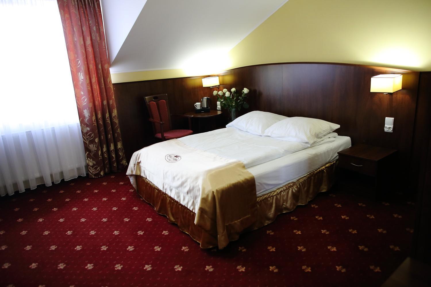 Hotel Kalchem Brzozie Bagian luar foto