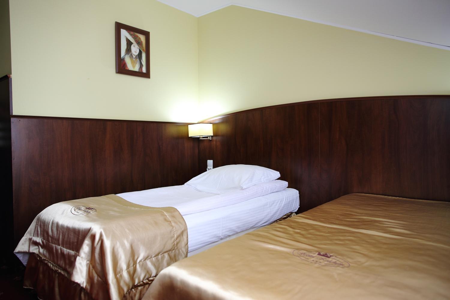 Hotel Kalchem Brzozie Bagian luar foto