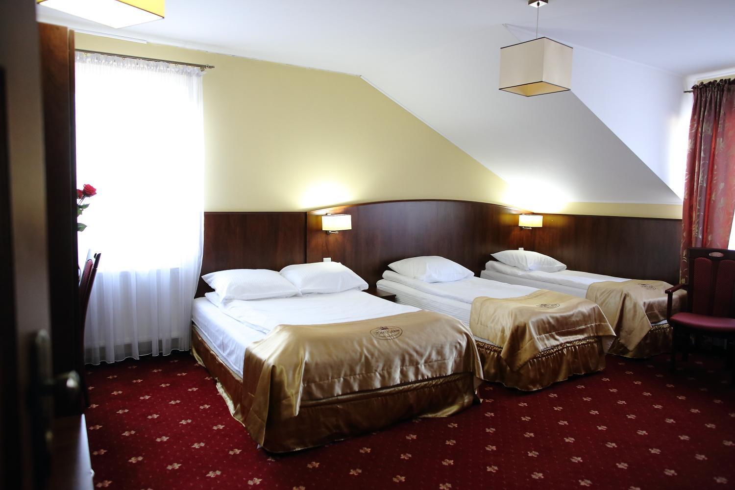 Hotel Kalchem Brzozie Bagian luar foto